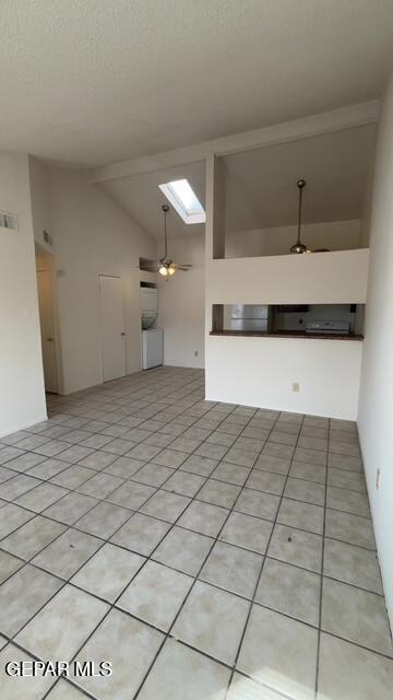 Foto del edificio - 11635 James Watt Dr