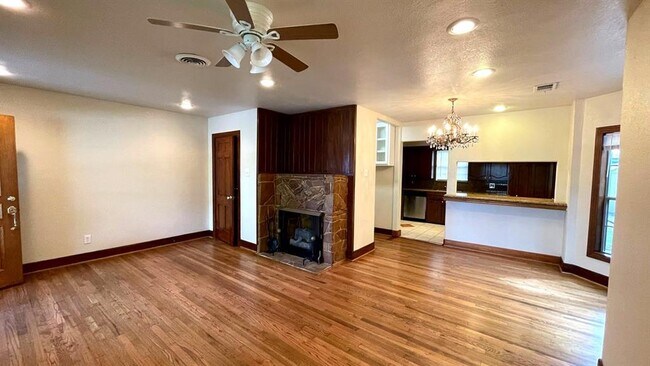 Foto del edificio - 316 Kelley St