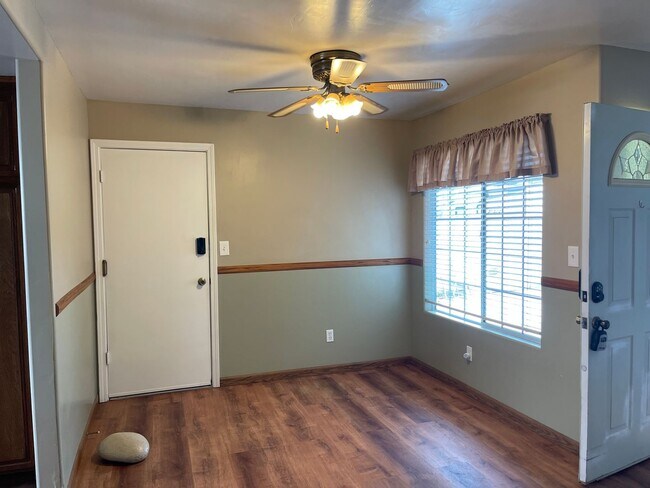 Foto del edificio - North East Single Story Family Home