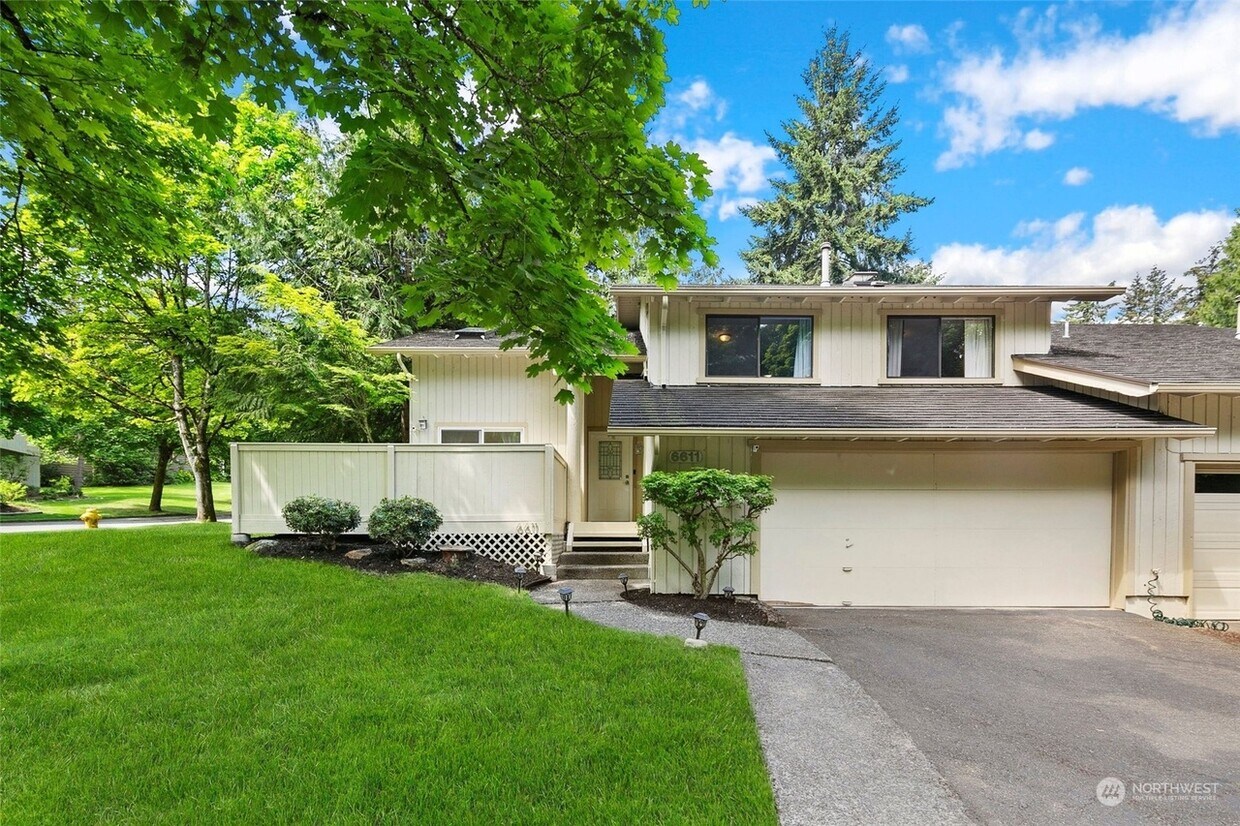 Foto principal - 6611 159th Ave NE