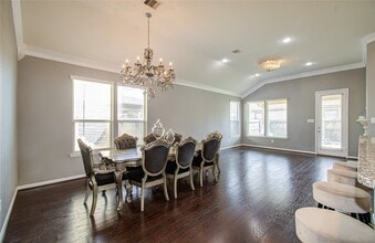 Building Photo - 18707 Naples Ridge Ct