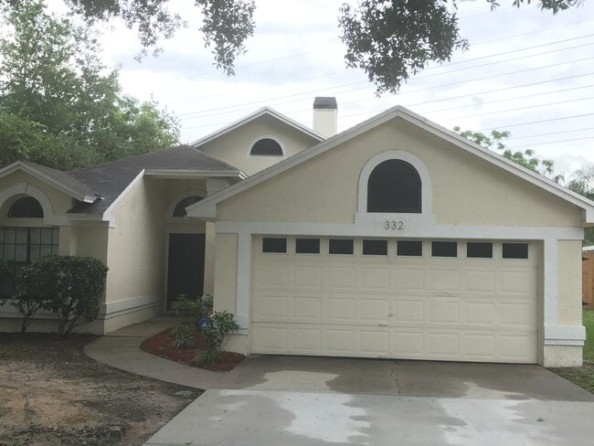 Lovely 3 Bedroom 2 Bathroom HOME!!! - Lovely 3 Bedroom 2 Bathroom HOME!!!