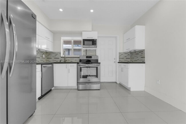 Foto del edificio - 5271 NW 5th St