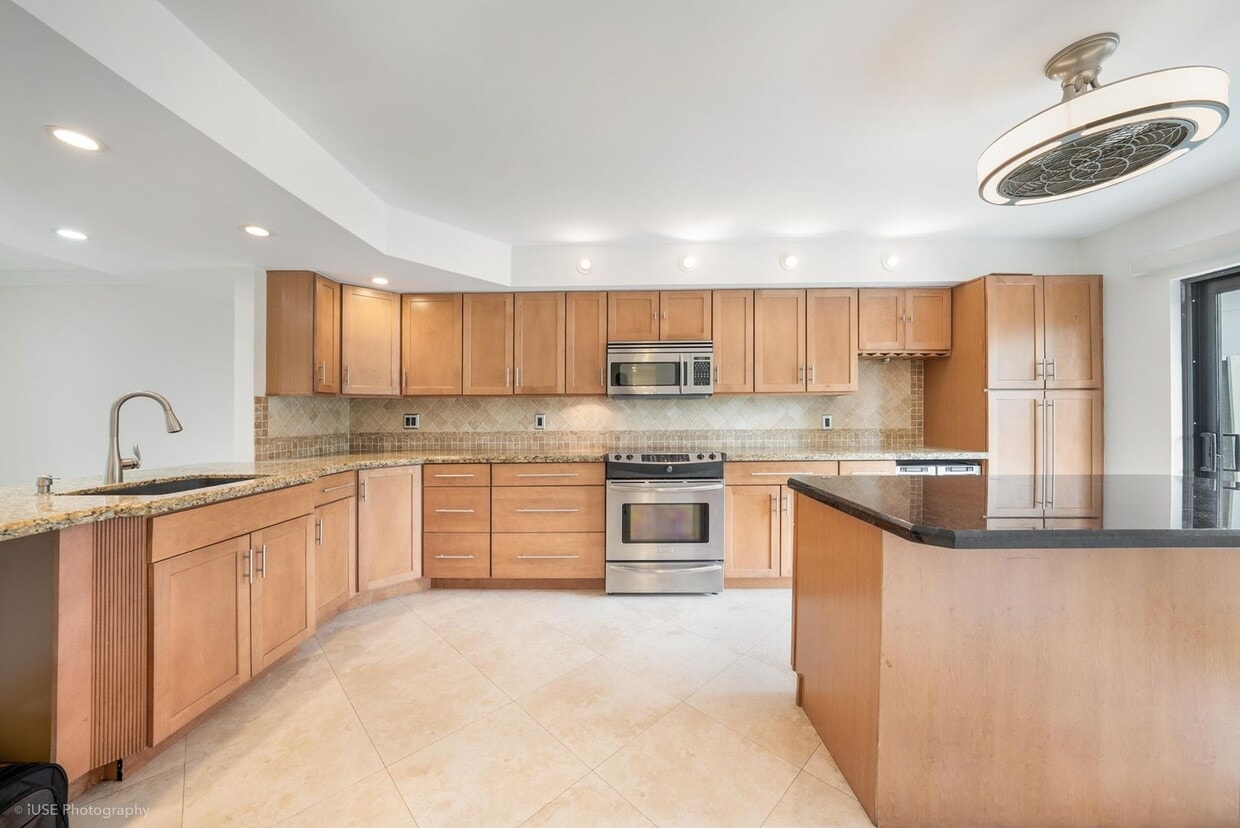 Photo - 525 BAYFRONT DR #UNIT 525 BOYNTON BEACH, FL 33435