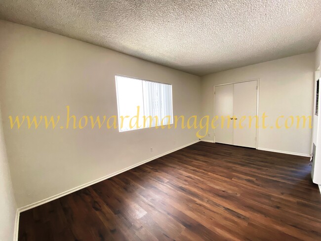 Foto del edificio - 3854 Mentone Ave