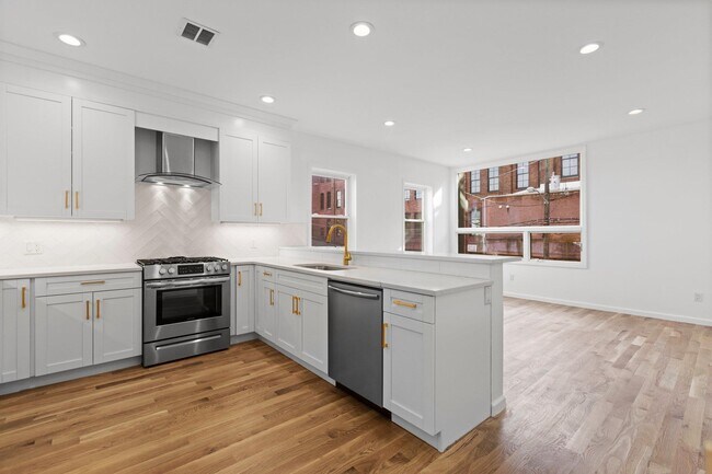 Foto del edificio - 30 Wilkinson Ave