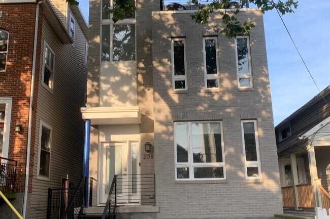 Foto del edificio - 2178 W 6th St
