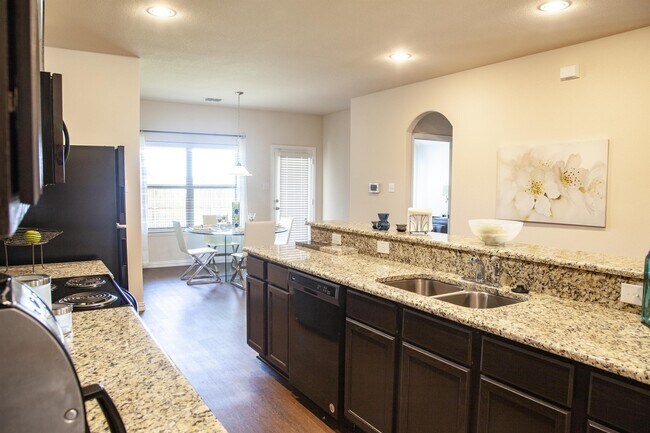 Building Photo - 14569 Gorge Dr