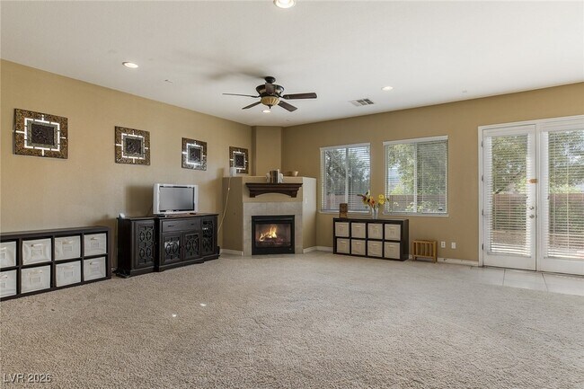 Foto del edificio - 9481 Kickapoo Ave