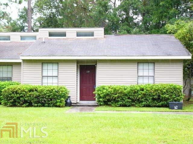 Primary Photo - 106 Admiral's Walk Dr