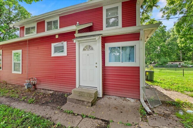 Photo - 1138 36th St Apartment