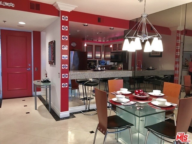 Foto del edificio - 525 E Seaside Way