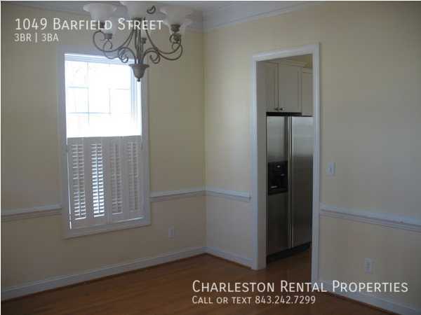 Photo - 1049 Barfield Street- House