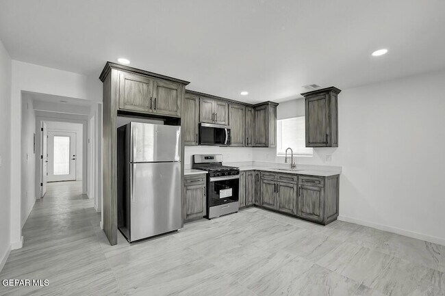 Foto del edificio - 1107 Myrtle Ave