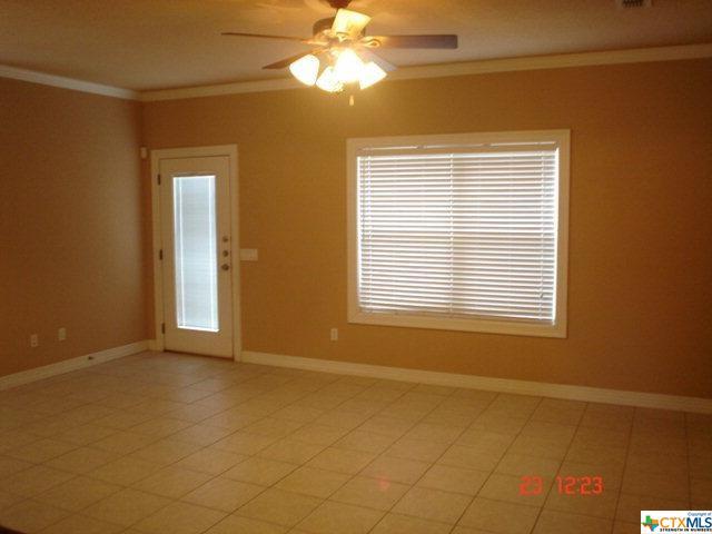 Building Photo - 3021 Green Mountain Dr