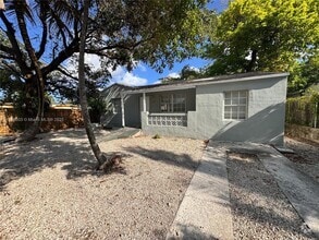 Building Photo - 146 NW 56th St