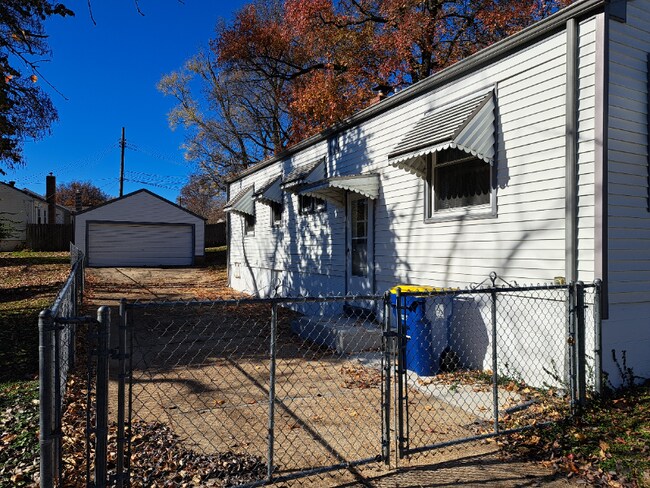 Building Photo - 3545 St Sebastian Ln