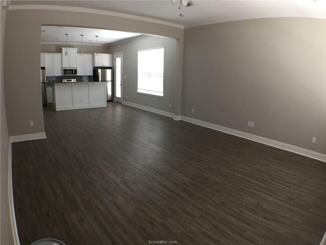 Building Photo - 206 Park Pl
