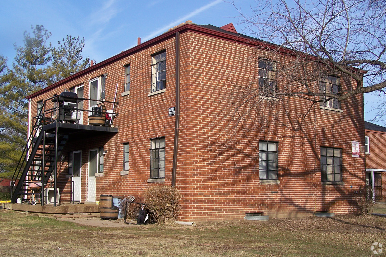 Building Photo - 89 North Hampton Road