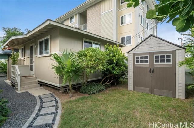 Building Photo - 560 Wailepo St