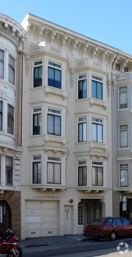 Building Photo - 1175 Pine St