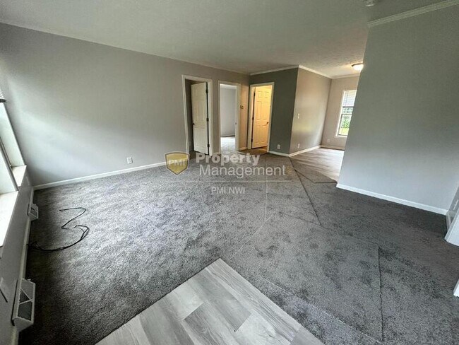 Building Photo - 3636 Kansas St