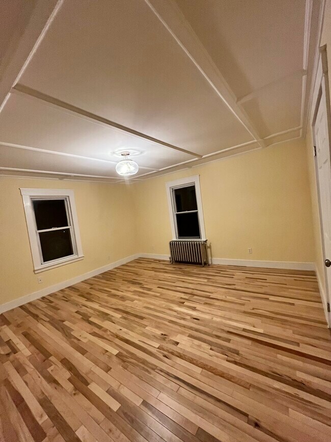 Sala de estar - 5 Pleasant St