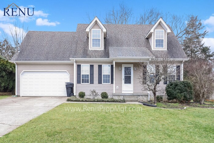 Foto principal - 3BR/2.5BA w/ primary bedroom downstairs & ...