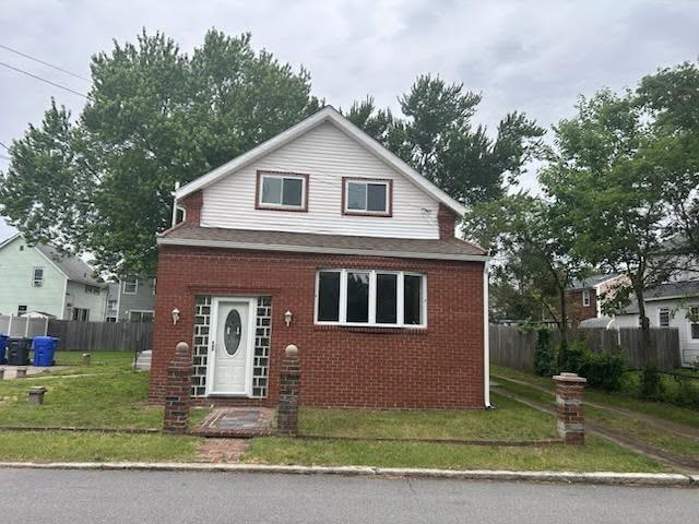 Foto principal - 27 Monroe Ave