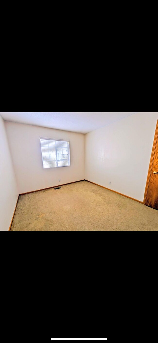 8515 Potter St, Omaha, NE 68122 House Rental in Omaha, NE