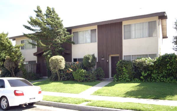 Primary Photo - 4804 Del Amo Blvd