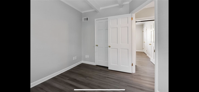 Foto del edificio - 381 10th St NE
