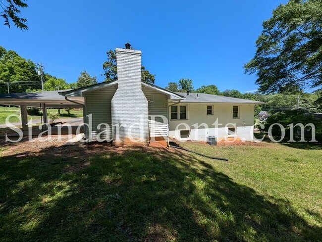 Foto del edificio - 1289 Clay Rd SW