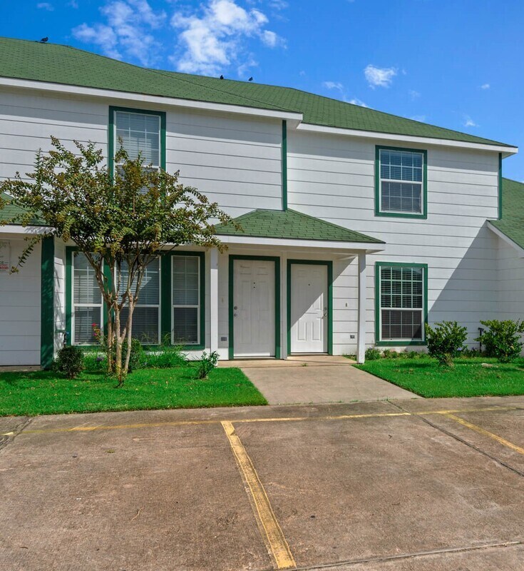 2106 Aruba Calle, Dickinson, TX 77539 Condo for Rent in Dickinson, TX