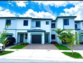 Building Photo - 15728 SW 136 Way