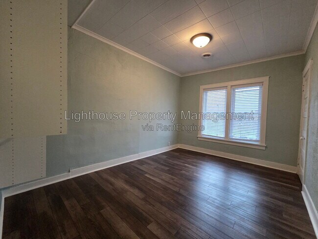 Foto del edificio - 408 Huron St