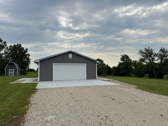 Building Photo - 3655 Apel Rd