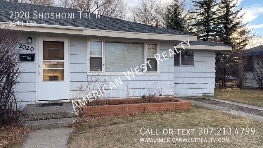 Primary Photo - 2020 Shoshone Trail N