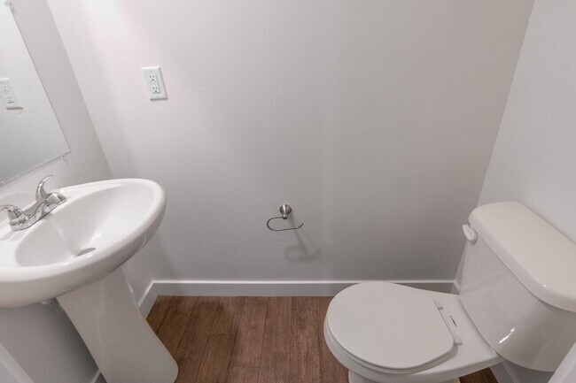 Foto del edificio - Up to First Month's Rent Free! Brand New P...