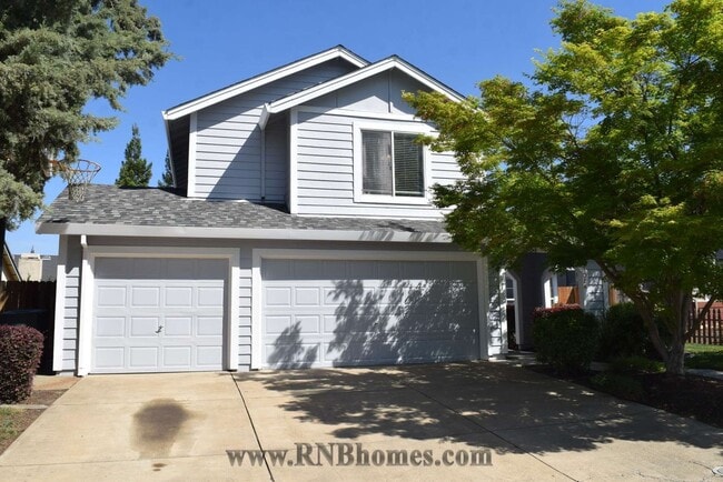 Building Photo - 1024 McRae Way