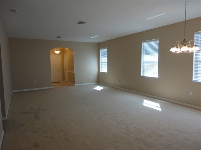 Foto del edificio - 15535 Telford Spring Dr