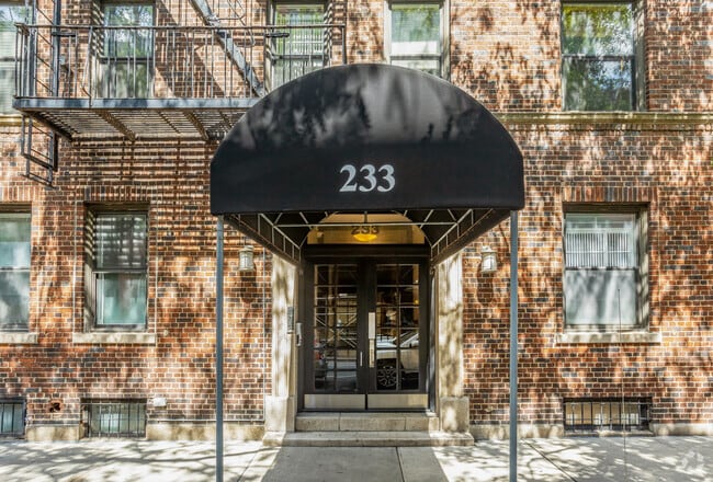 Entrance - 233 W 21st St