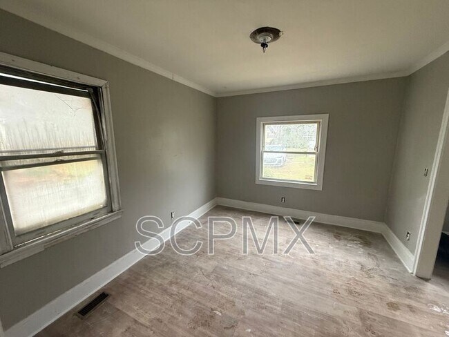 Foto del edificio - 125 Carolina Ave