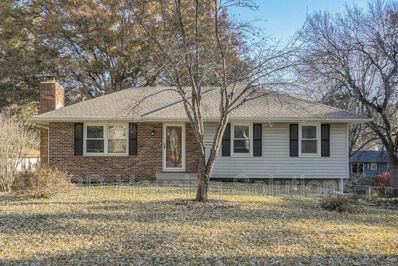 2517 Tamaqua Ave, Independence, MO 64055 House for Rent in