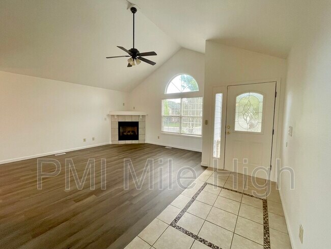 Foto del edificio - 700 4th St