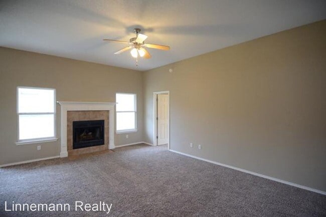 Building Photo - 3 br, 2 bath House - 2810 Bastion Loop