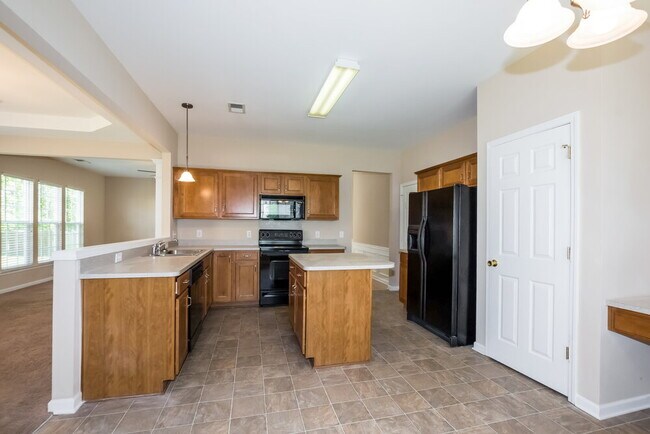Building Photo - 10716 Norway Spruce Ct