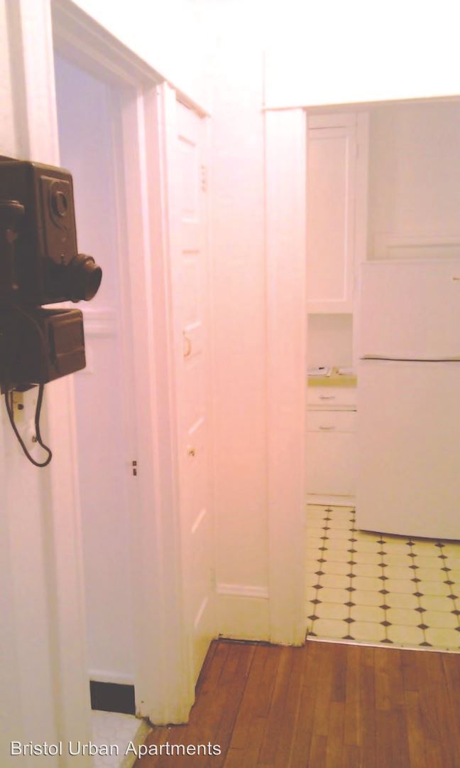 Foto del edificio - 2190 W Burnside St