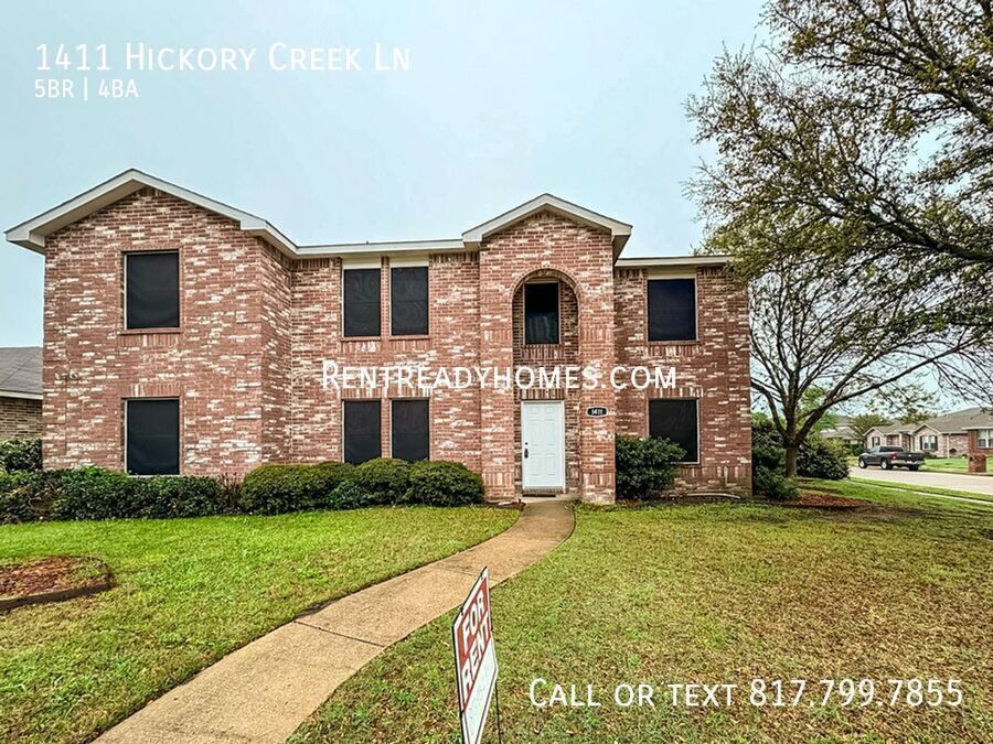 Foto principal - 1411 Hickory Creek Ln