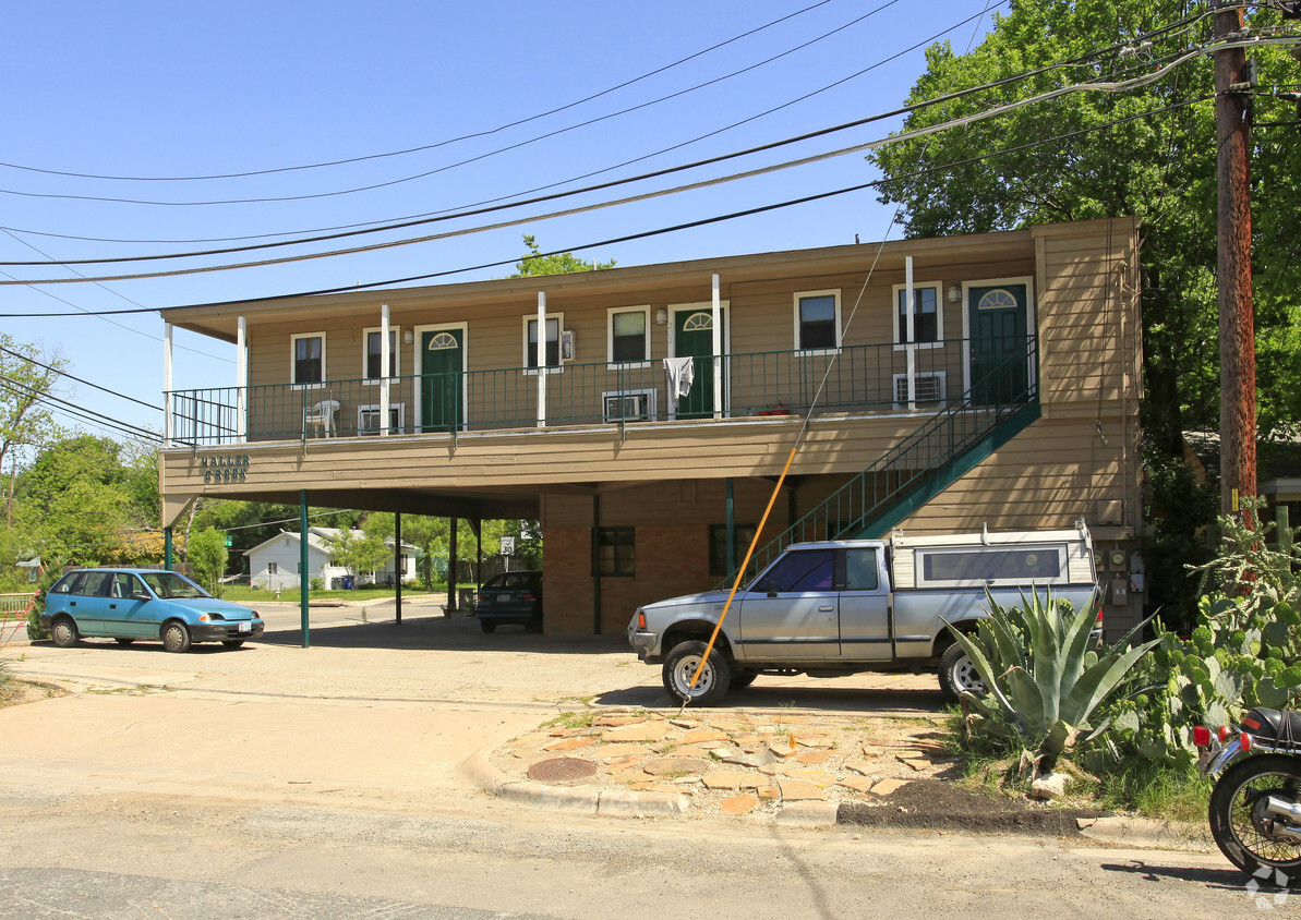 Building Photo - Waller Creek Apartments & Duplexes